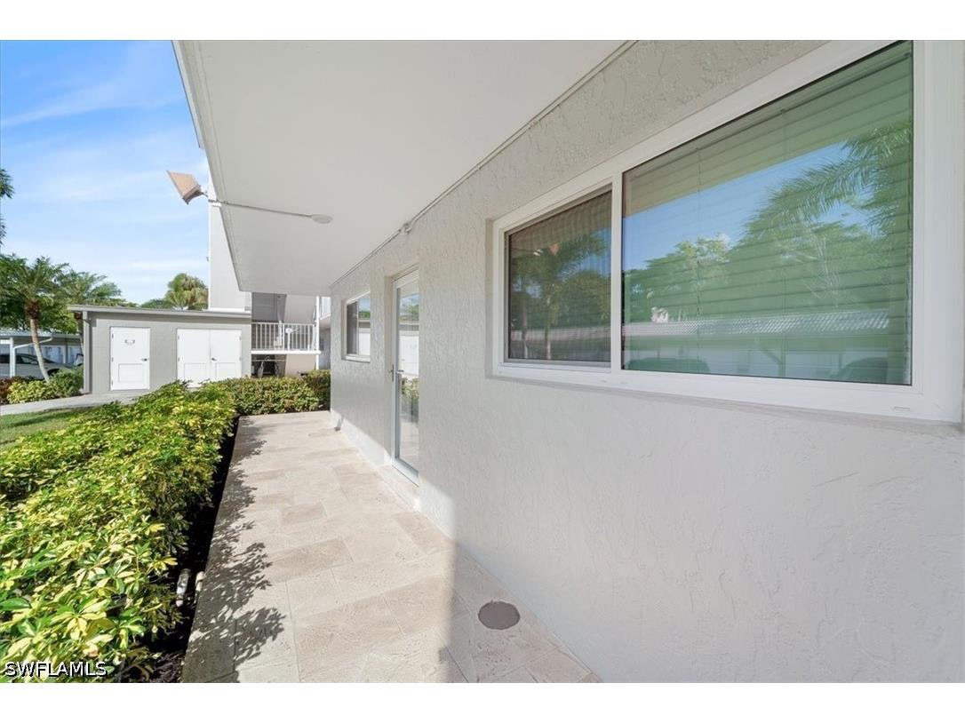307 Goodlette-Frank Road S #B202 Naples FL 34102 226016499 image32