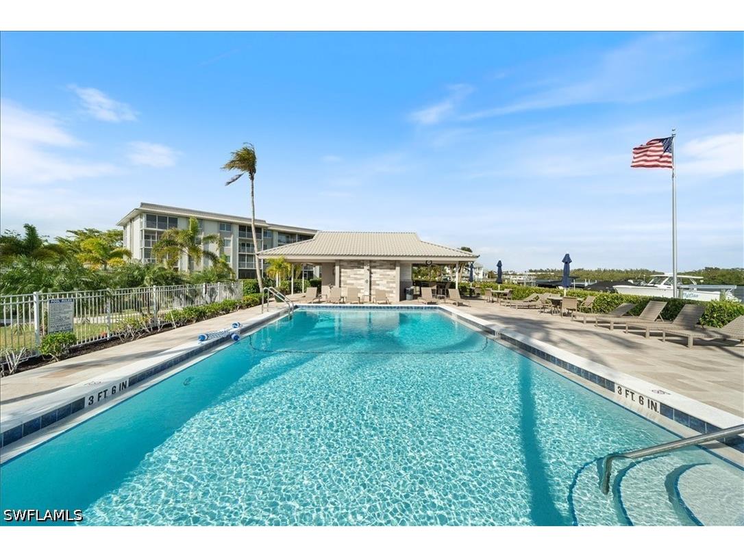 307 Goodlette-Frank Road S #B202 Naples FL 34102 226016499 image7