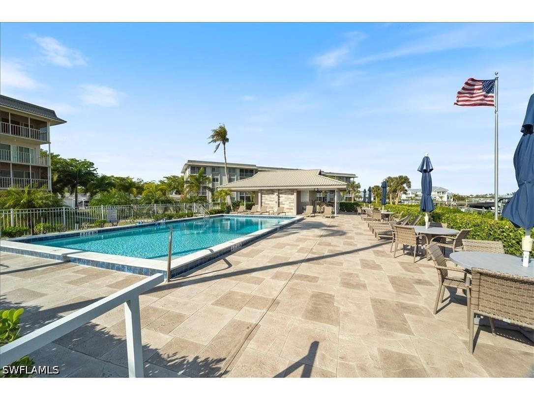 307 Goodlette-Frank Road S #B202 Naples FL 34102 226016499 image9