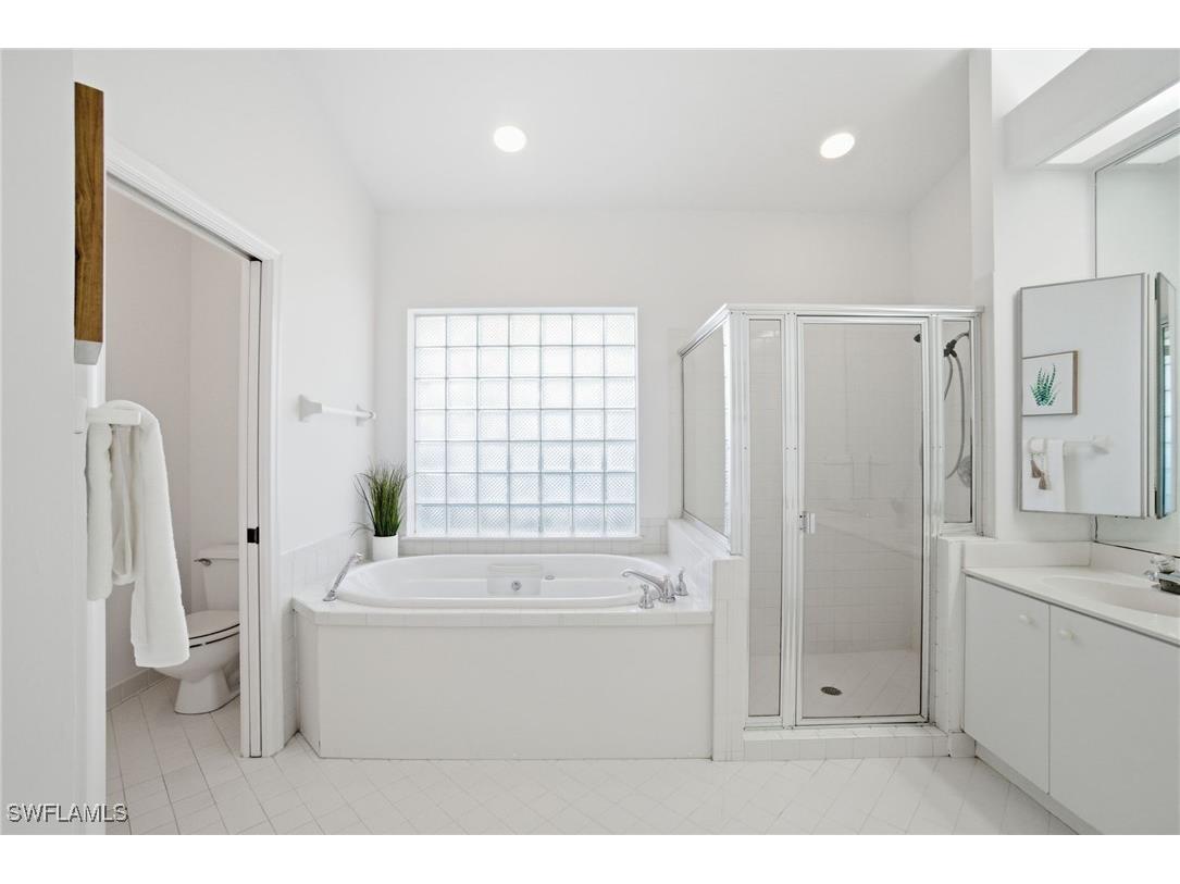 307 Lambton Lane Naples FL 34104 225083989 image19