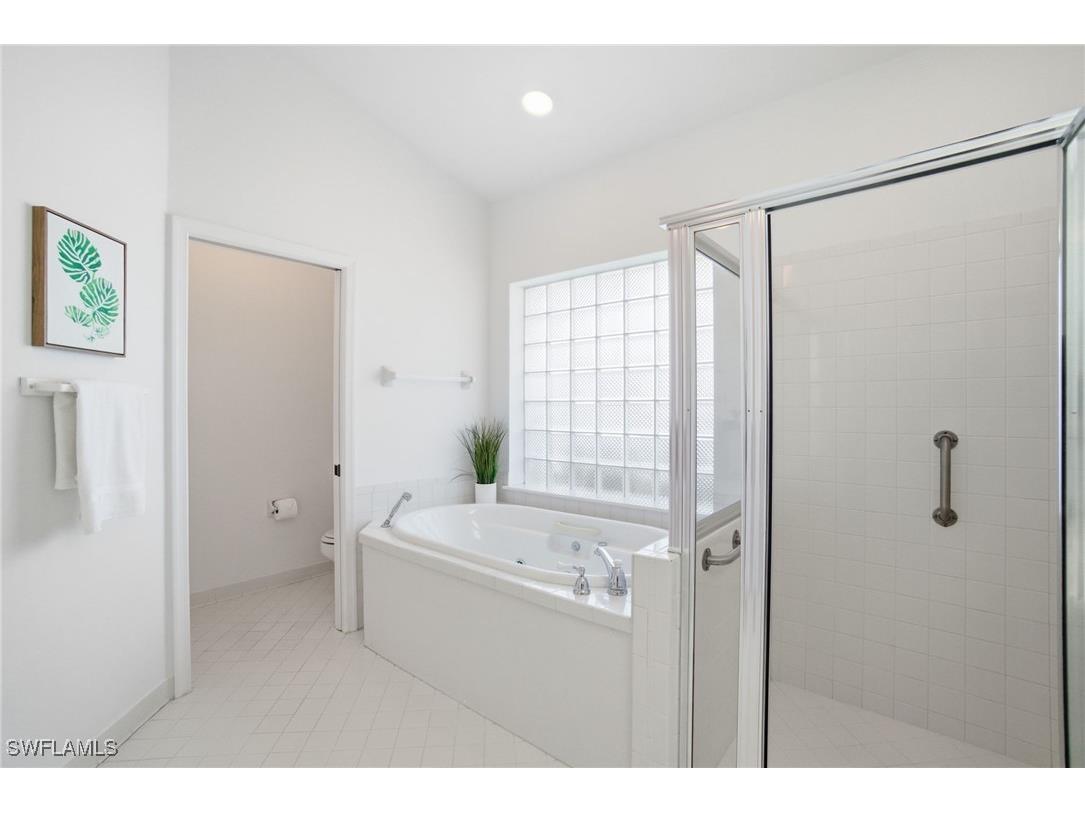 307 Lambton Lane Naples FL 34104 225083989 image20