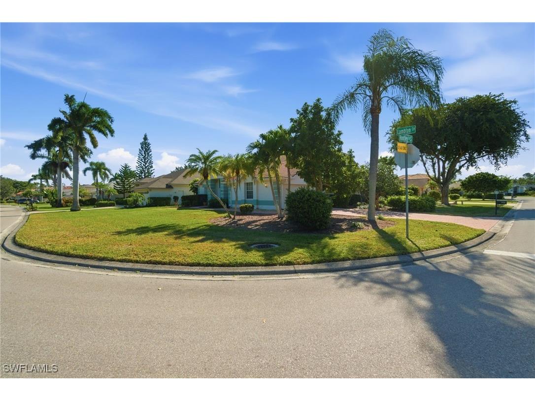 307 Lambton Lane Naples FL 34104 225083989 image35