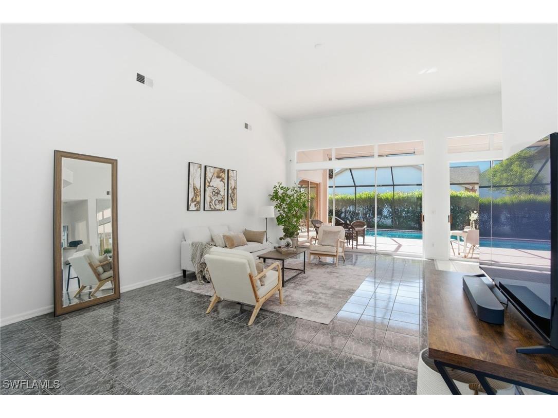 307 Lambton Lane Naples FL 34104 225083989 image6