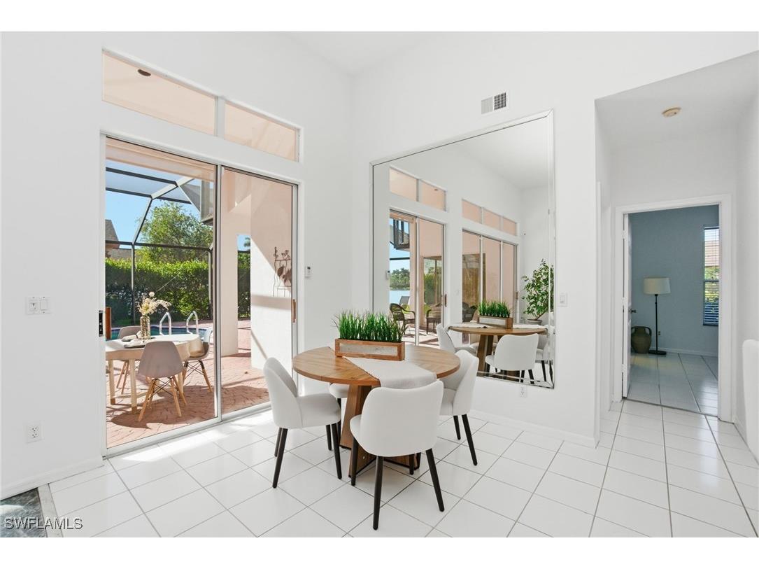 307 Lambton Lane Naples FL 34104 225083989 image9