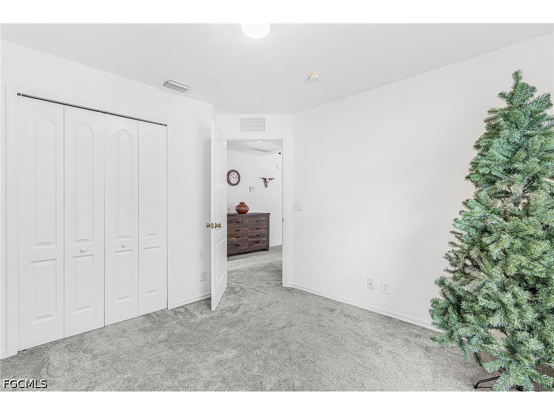 307 NE 25th Terrace Cape Coral FL 33909 2026023137 image15