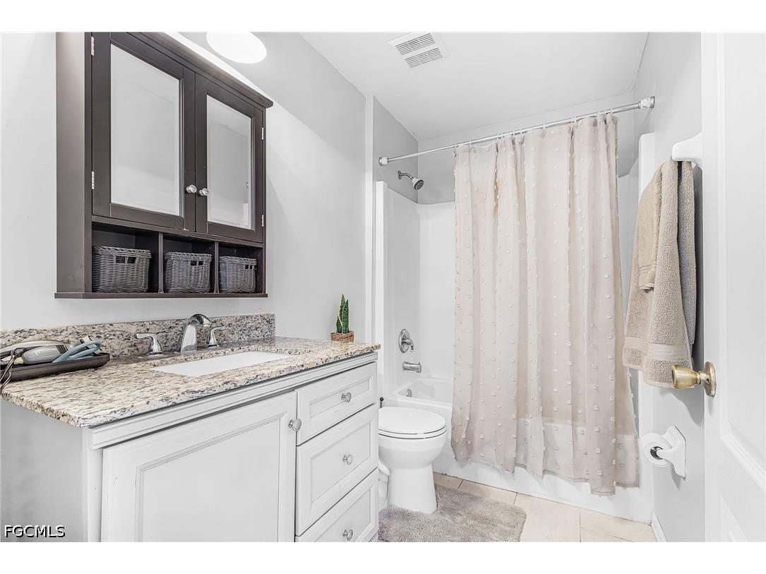 307 NE 25th Terrace Cape Coral FL 33909 2026023137 image16