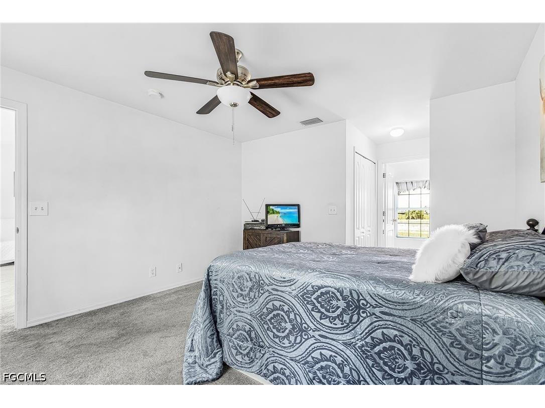 307 NE 25th Terrace Cape Coral FL 33909 2026023137 image19