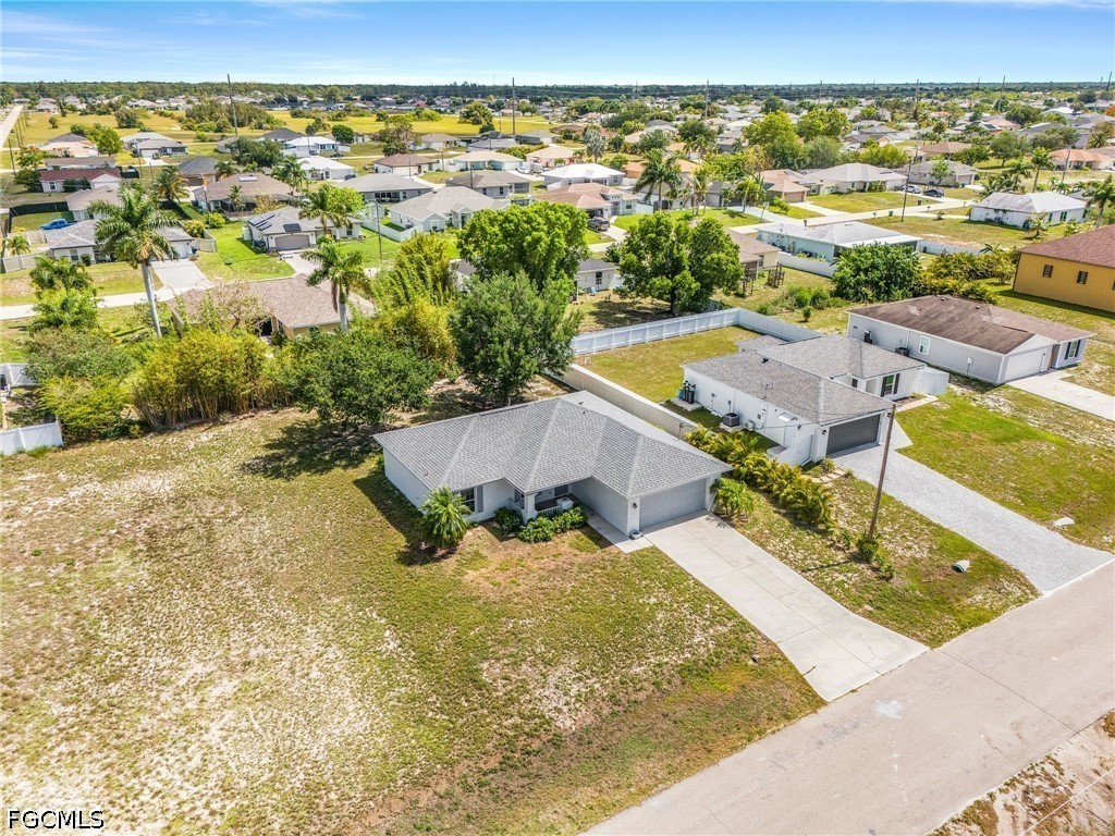 307 NE 25th Terrace Cape Coral FL 33909 2026023137 image25