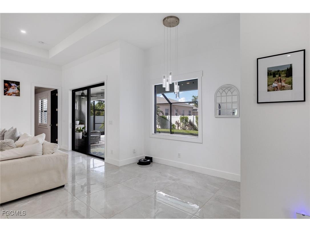 307 NE 6th Terrace Cape Coral FL 33909 2025010922 image14