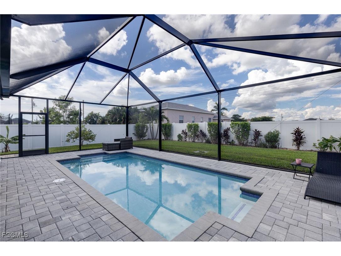 307 NE 6th Terrace Cape Coral FL 33909 2025010922 image26