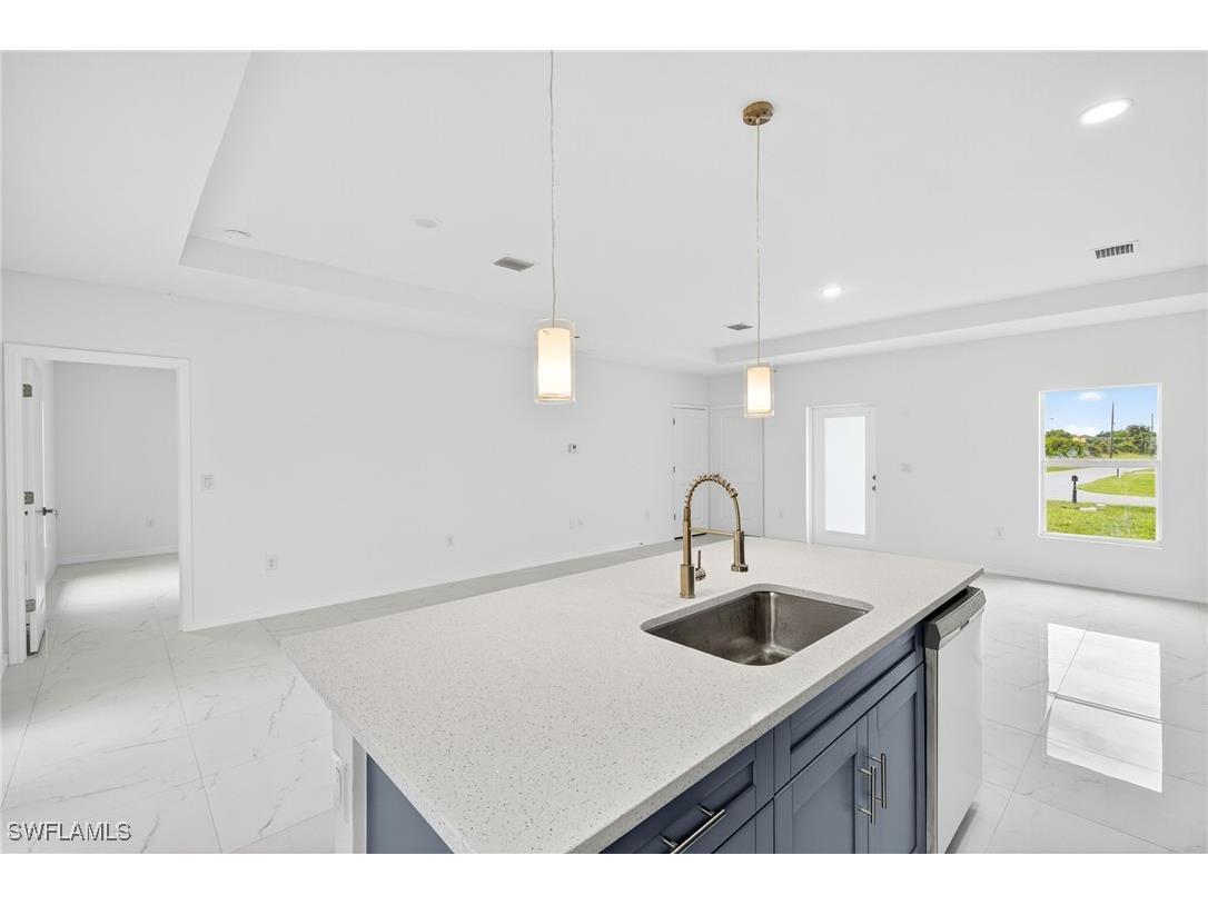 307 Theresa Boulevard Port Charlotte FL 33954 225068712 image9