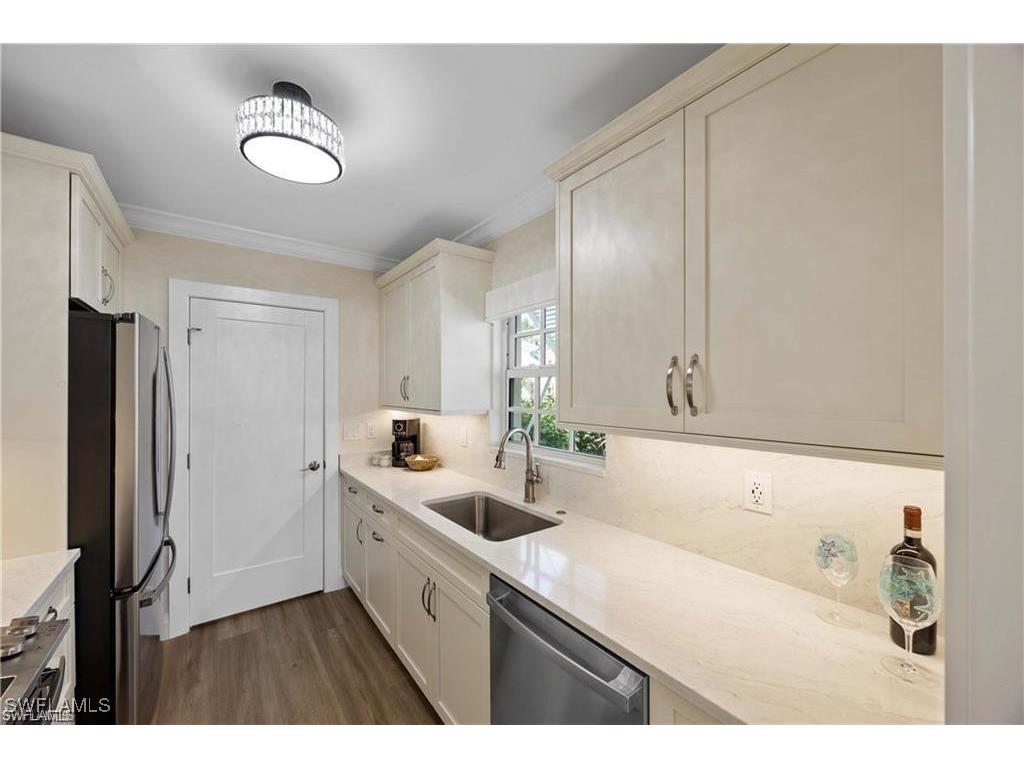 3070 Gulf Shore Boulevard N #103 Naples FL 34103 225080093 image26