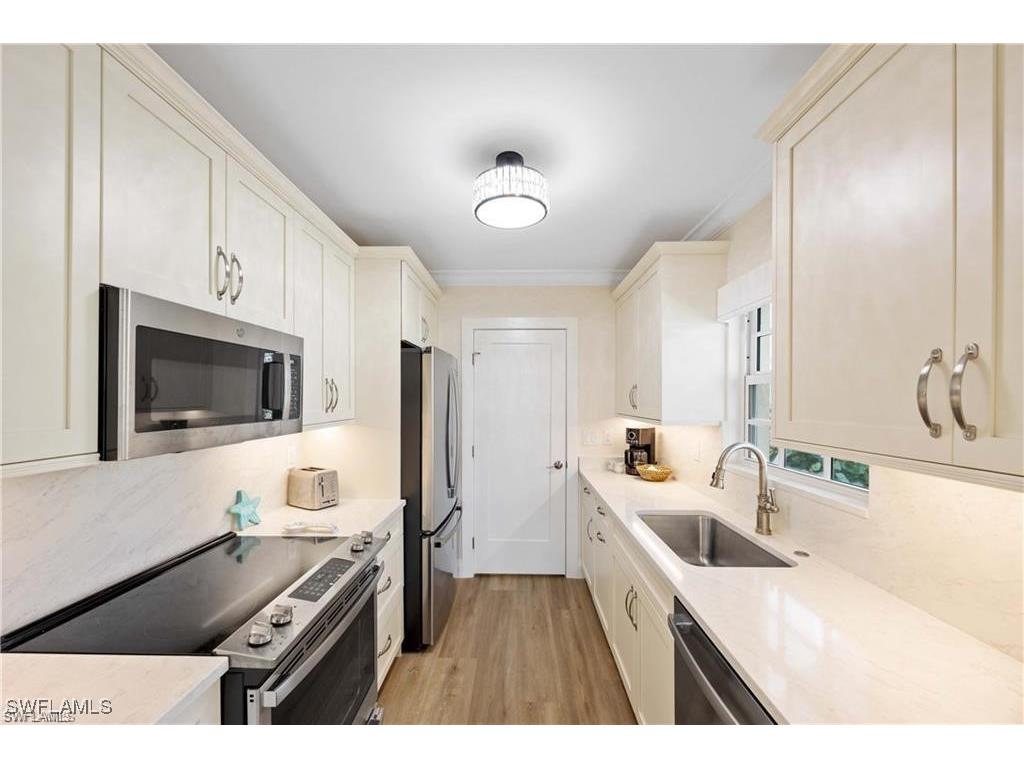 3070 Gulf Shore Boulevard N #103 Naples FL 34103 225080093 image3
