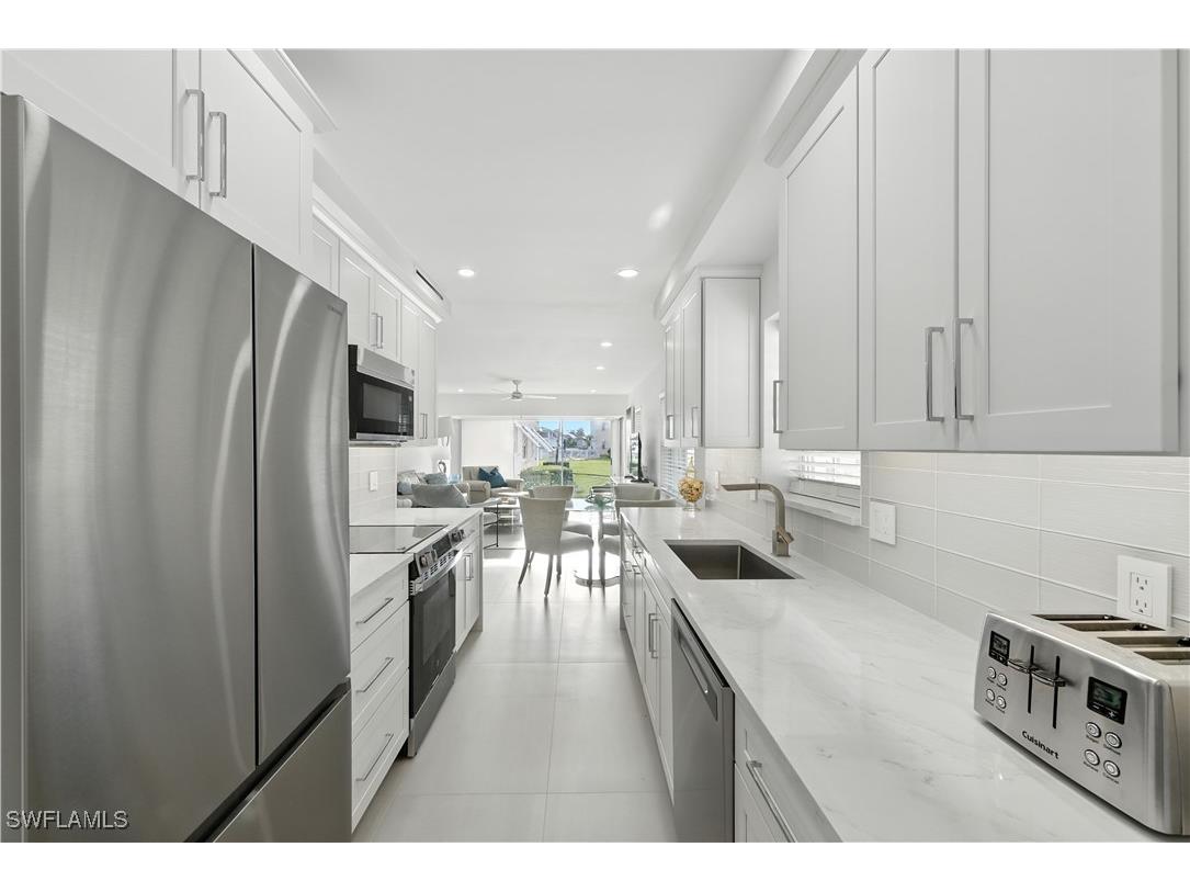 3070 Gulf Shore Boulevard N #107 Naples FL 34103 225079131 image10