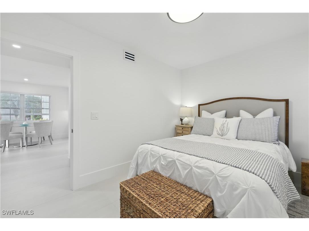 3070 Gulf Shore Boulevard N #107 Naples FL 34103 225079131 image17