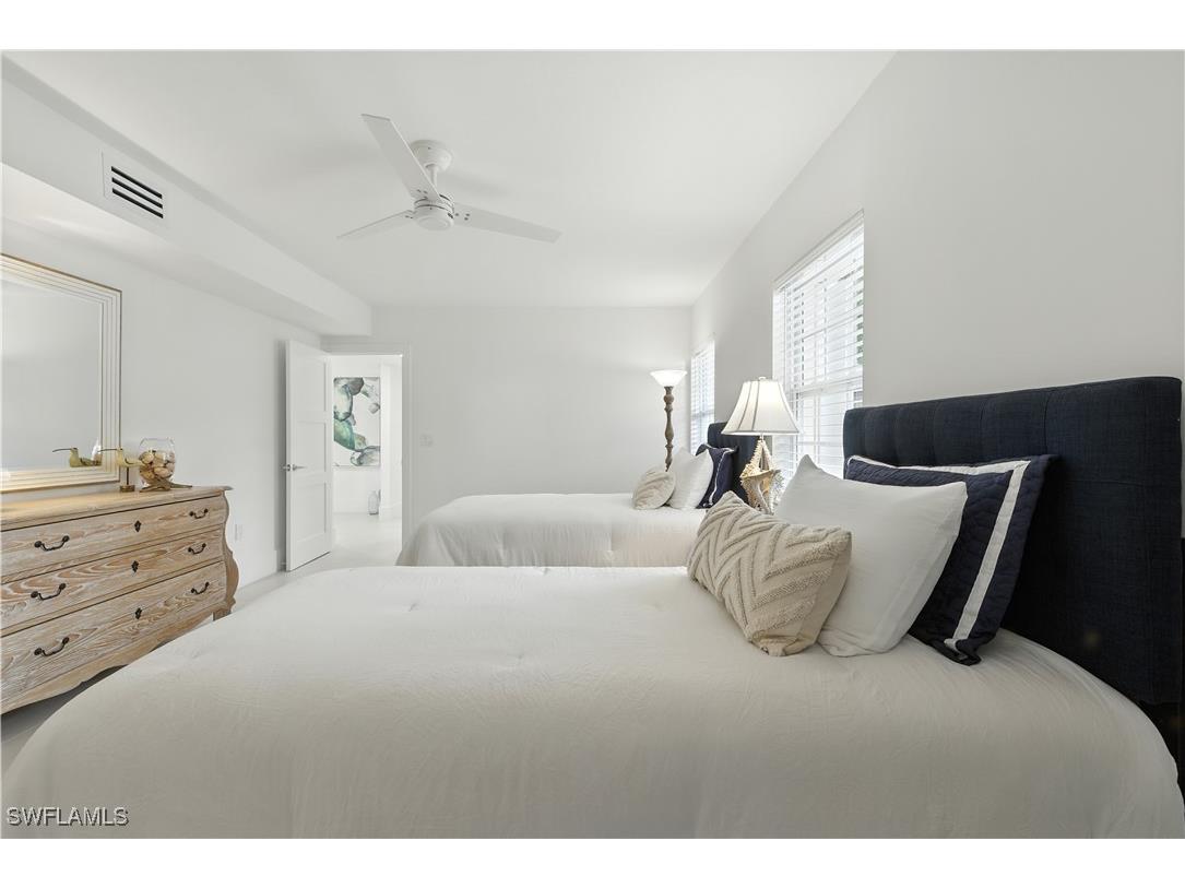 3070 Gulf Shore Boulevard N #107 Naples FL 34103 225079131 image21