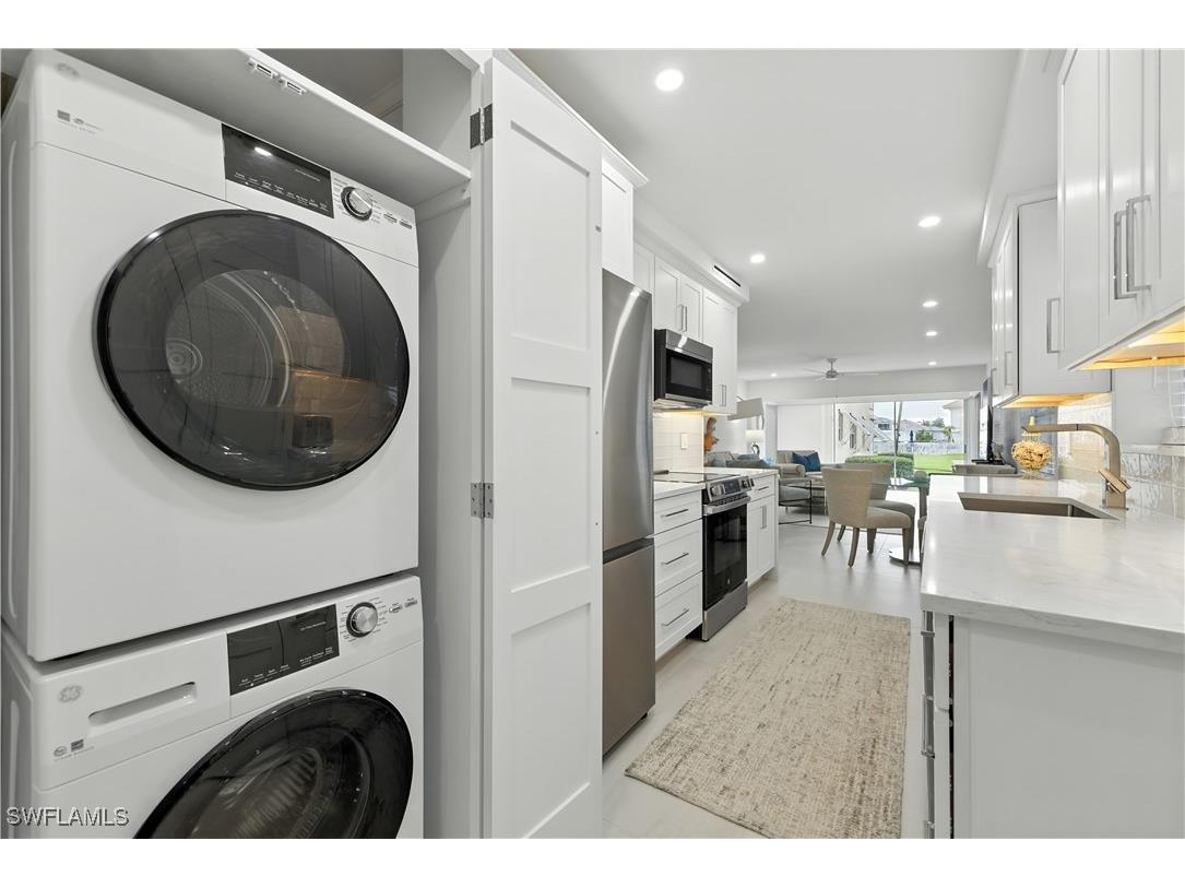 3070 Gulf Shore Boulevard N #107 Naples FL 34103 225079131 image24