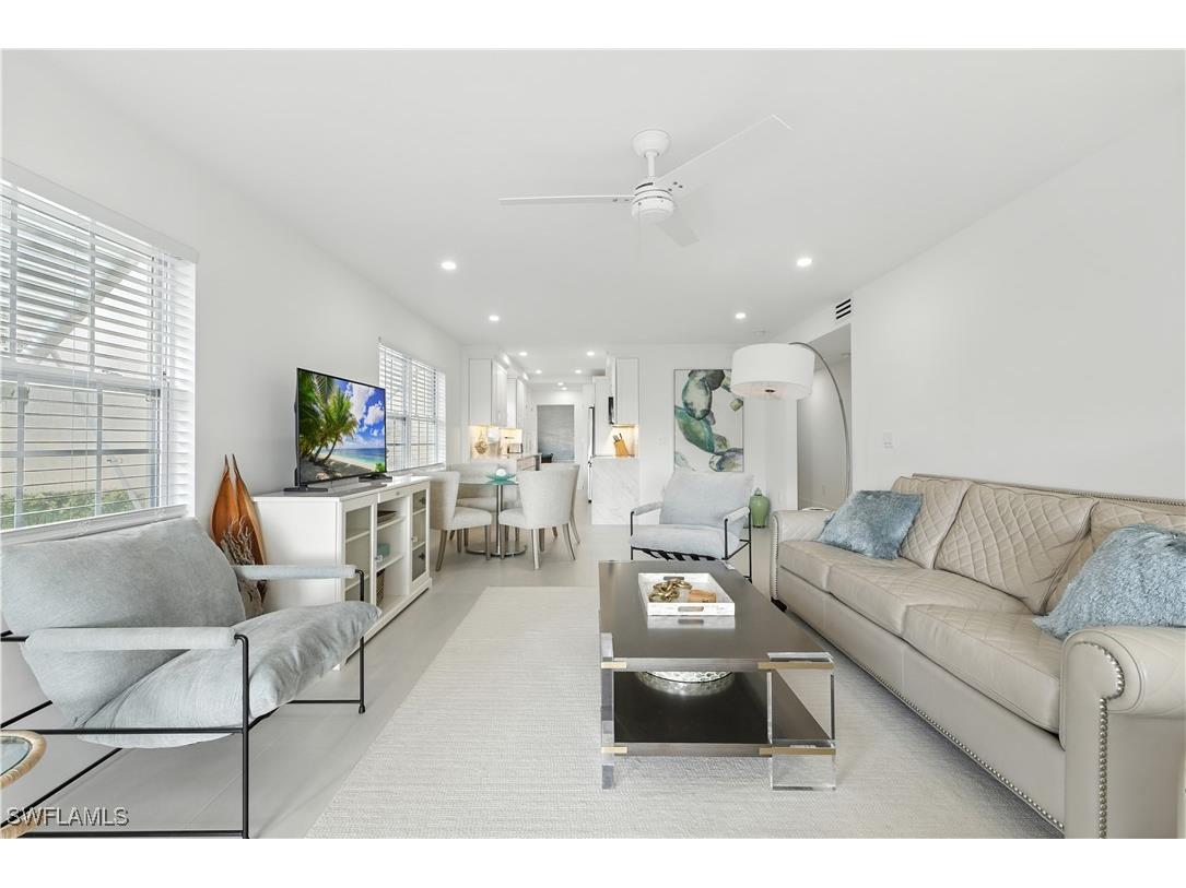 3070 Gulf Shore Boulevard N #107 Naples FL 34103 225079131 image4