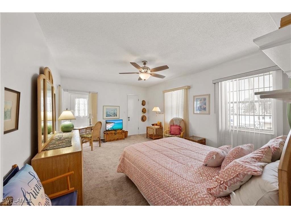 3070 Gulf Shore Boulevard N #A201 Naples FL 34103 225082512 image25