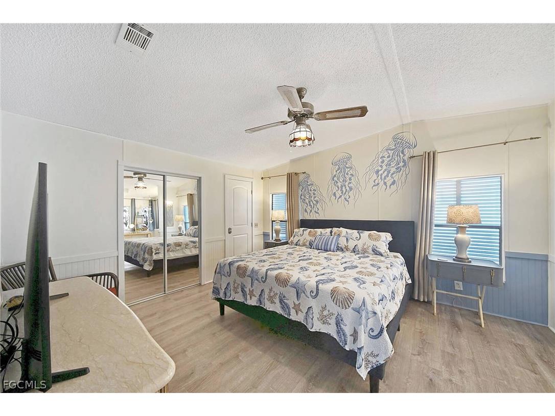 3070 Harpoon Lane Saint James City FL 33956 2026010379 image12