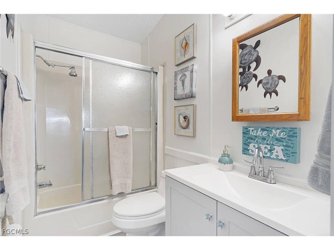 3070 Harpoon Lane Saint James City FL 33956 2026010379 image13