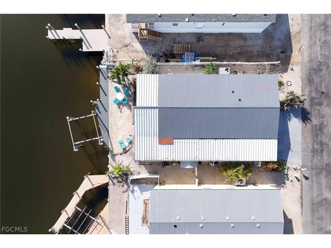 3070 Harpoon Lane Saint James City FL 33956 2026010379 image26