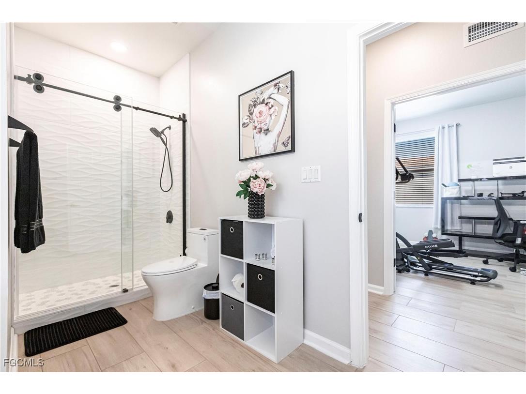 3070 Meandering Way #201 Fort Myers FL 33905 2025009469 image31