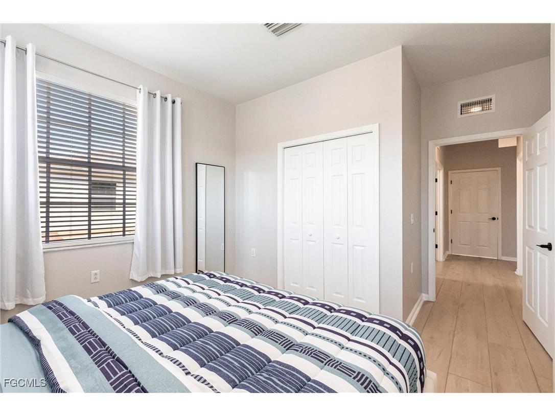 3070 Meandering Way #201 Fort Myers FL 33905 2025009469 image33