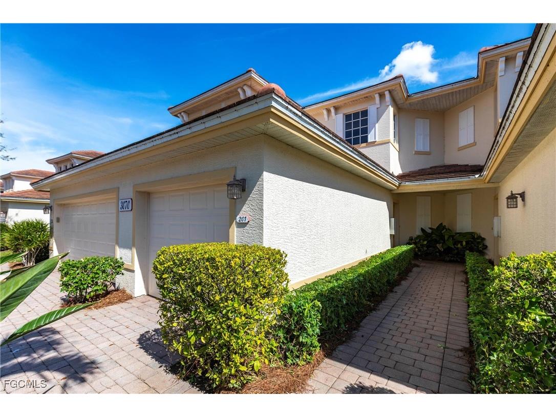 3070 Meandering Way #201 Fort Myers FL 33905 2025009469 image4