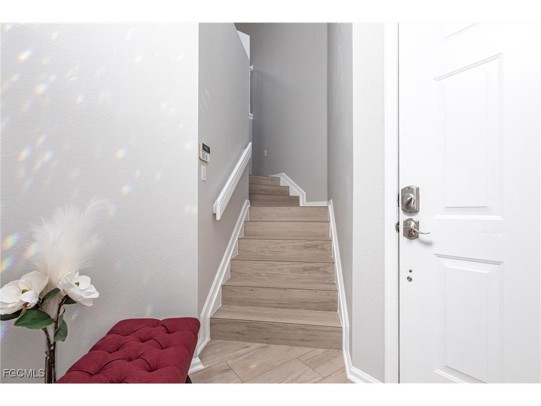 3070 Meandering Way #201 Fort Myers FL 33905 2025009469 image6