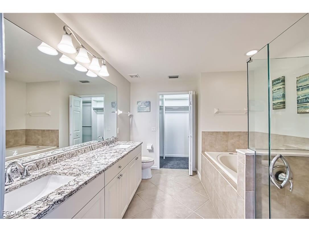 3071 Meandering Way #101 Fort Myers FL 33905 2026004268 image27