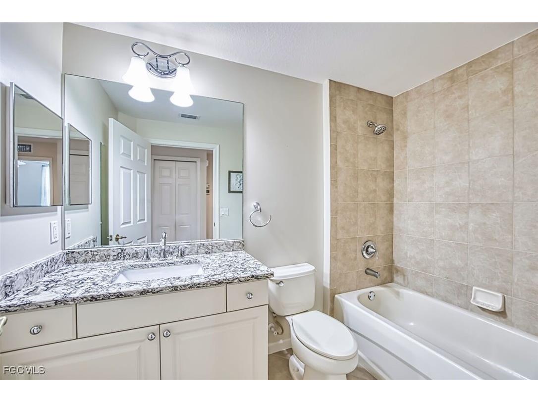 3071 Meandering Way #101 Fort Myers FL 33905 2026004268 image32