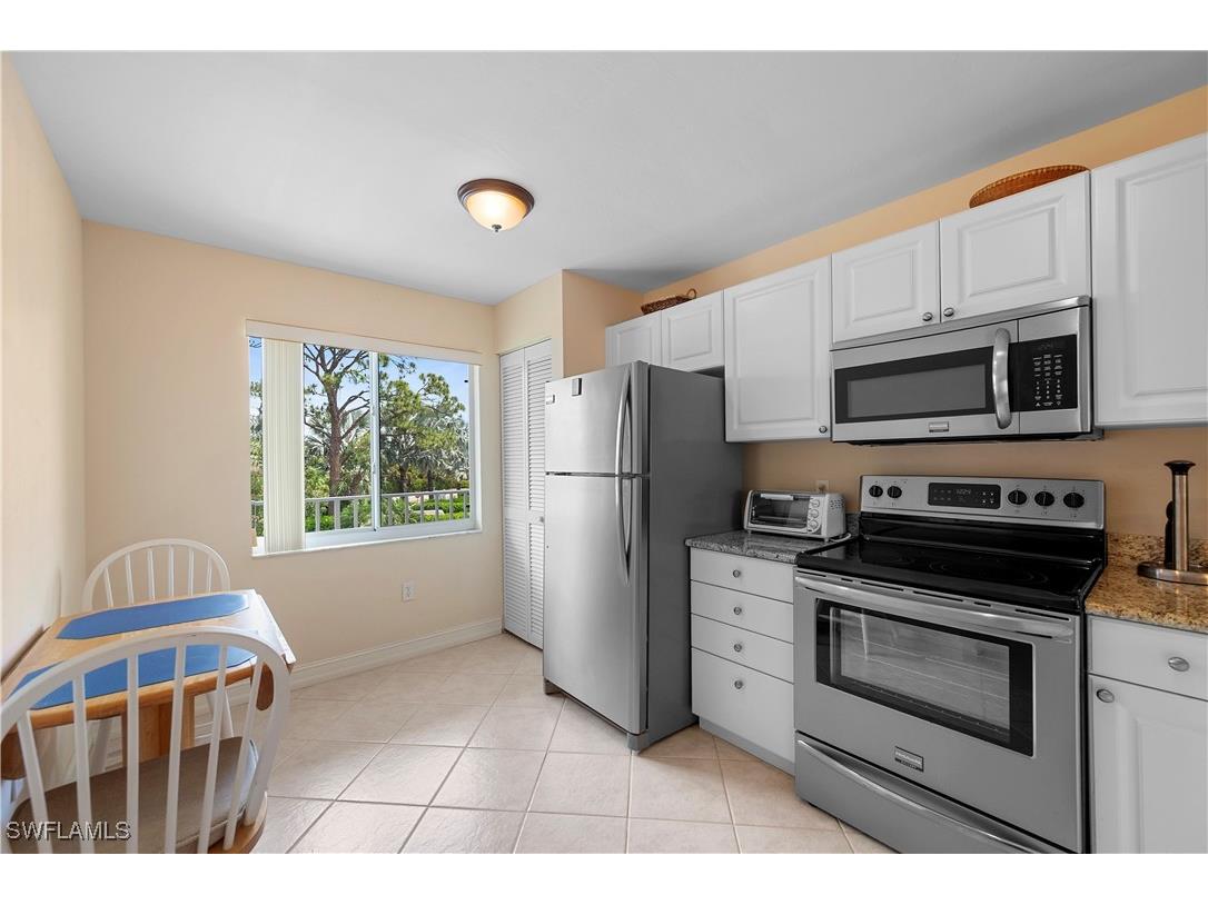3072 Sandpiper Bay Circle #M202 Naples FL 34112 225041143 image15