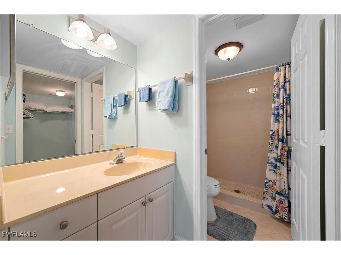 3072 Sandpiper Bay Circle #M202 Naples FL 34112 225041143 image21