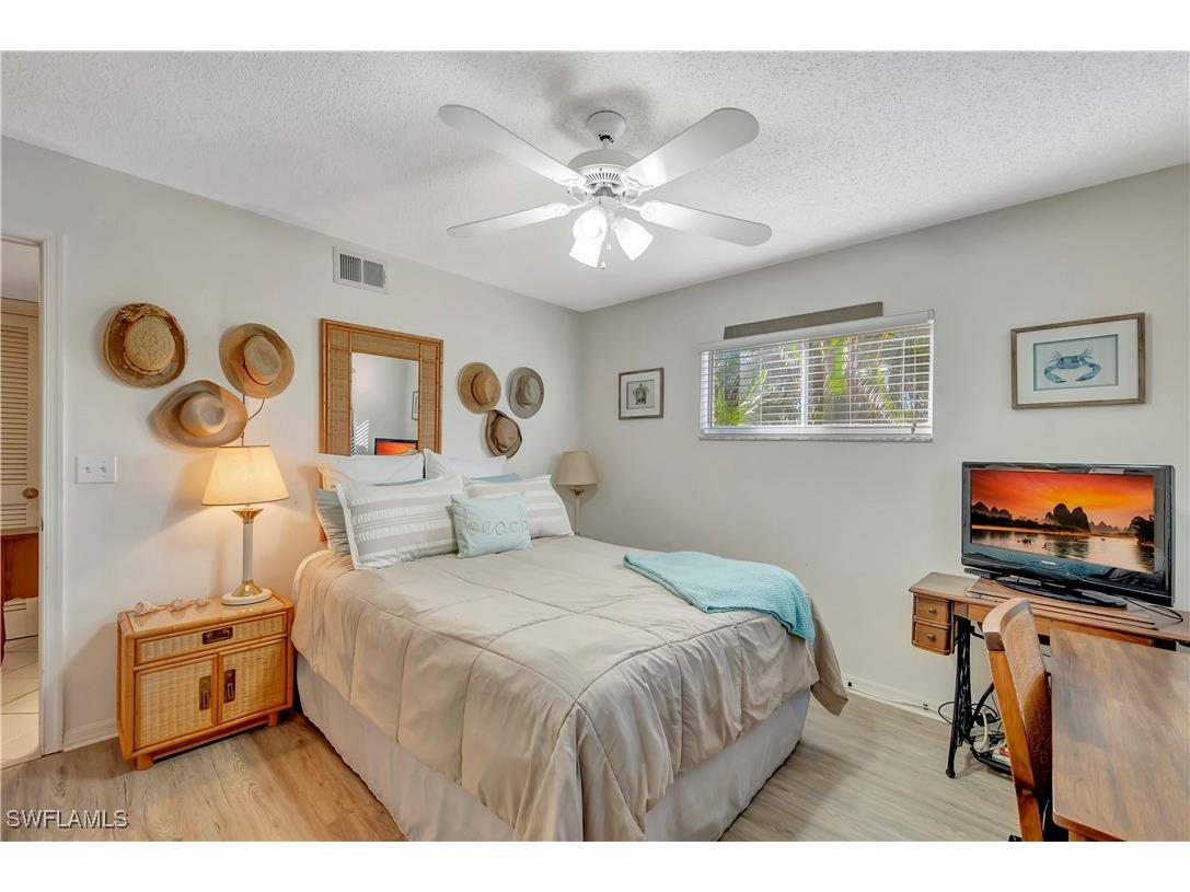 3072 Sandpiper Bay Circle #M206 Naples FL 34112 226003840 image19