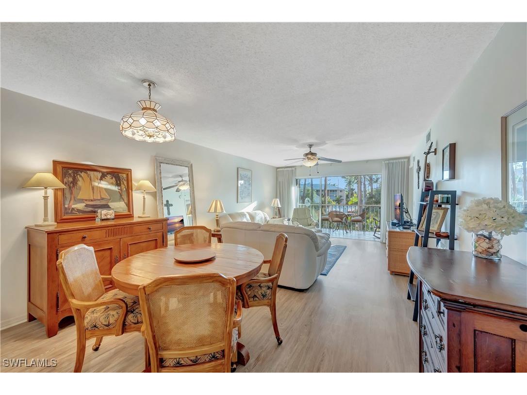 3072 Sandpiper Bay Circle #M206 Naples FL 34112 226003840 image7