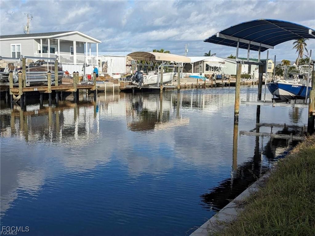 3073 Bounty Lane Saint James City FL 33956 2025014580 image2