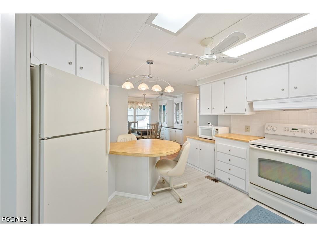 3073 Longview Lane North Fort Myers FL 33917 2026021343 image6