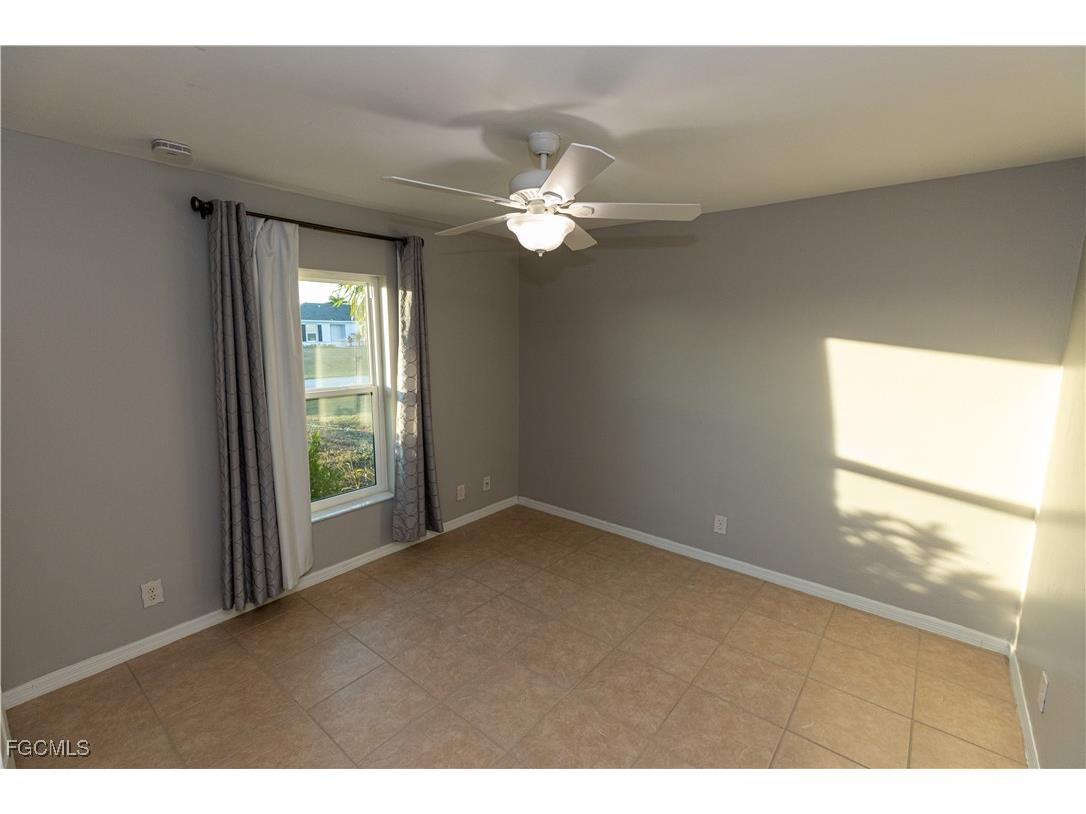3073 NW 4th Avenue Cape Coral FL 33993 2025018624 image13