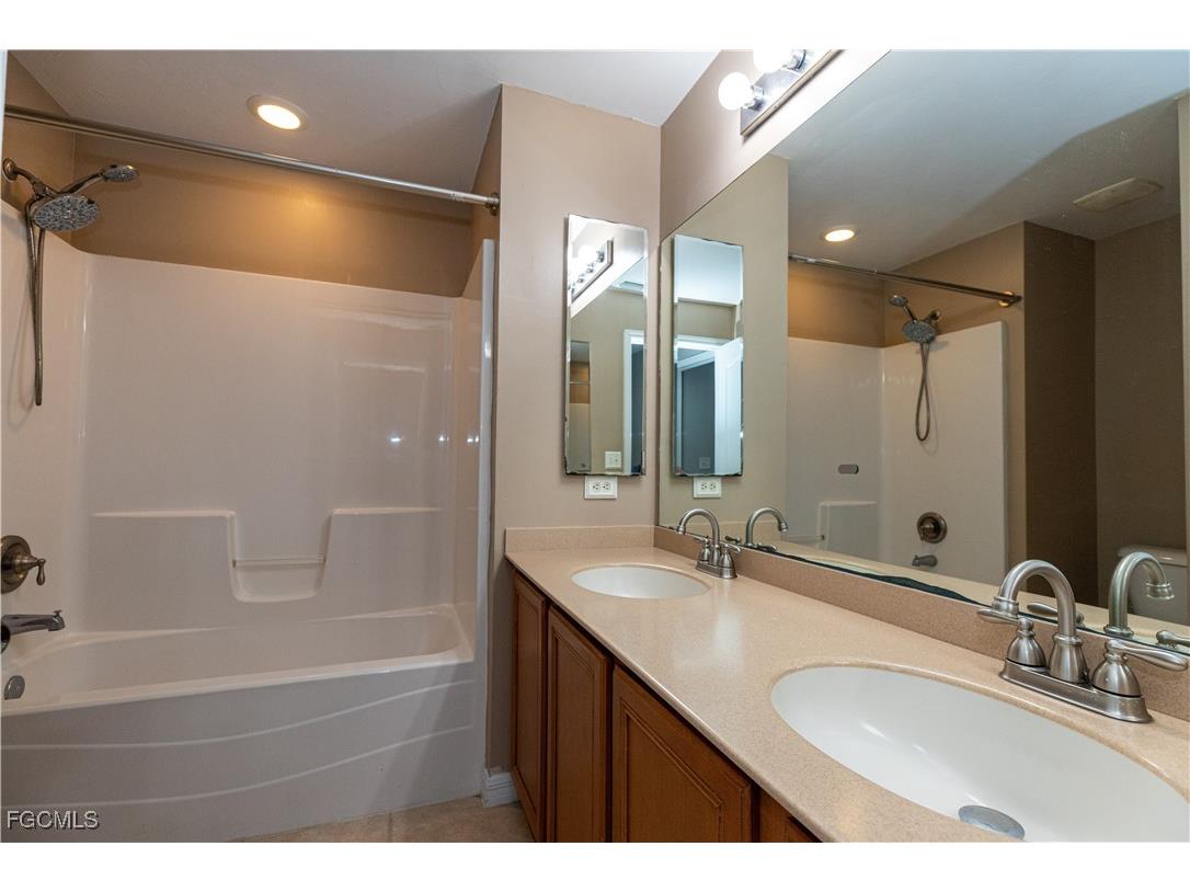 3073 NW 4th Avenue Cape Coral FL 33993 2025018624 image16