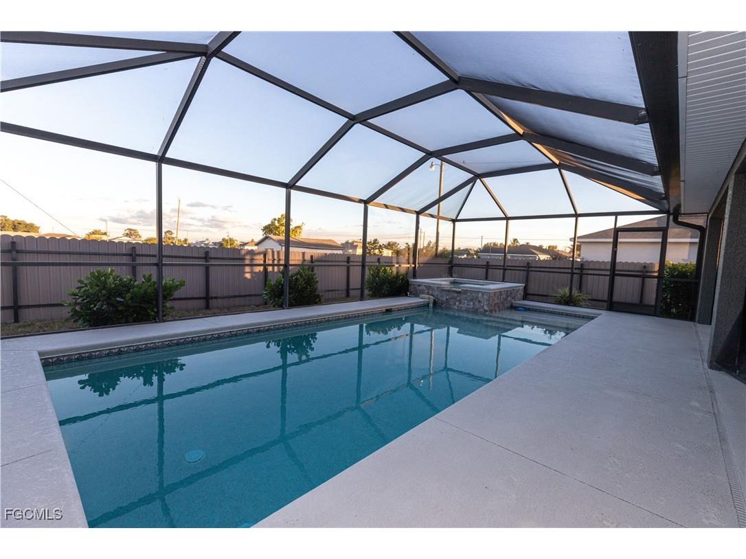 3073 NW 4th Avenue Cape Coral FL 33993 2025018624 image28