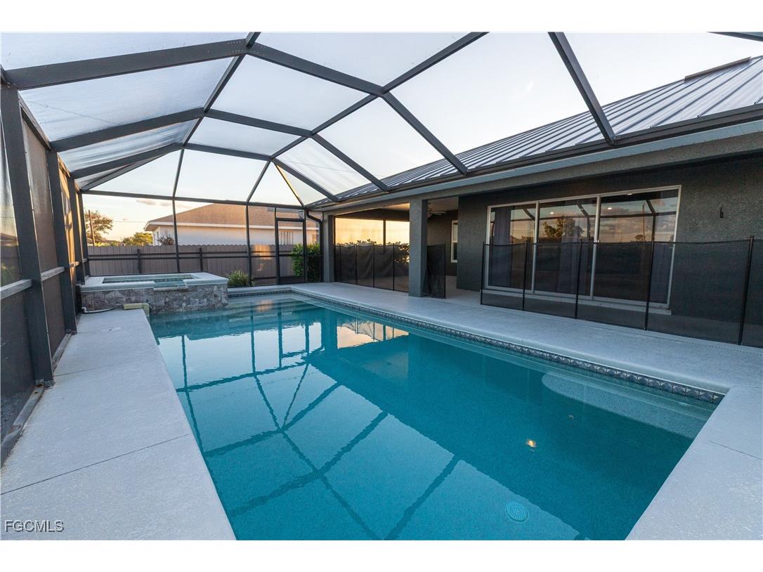 3073 NW 4th Avenue Cape Coral FL 33993 2025018624 image30