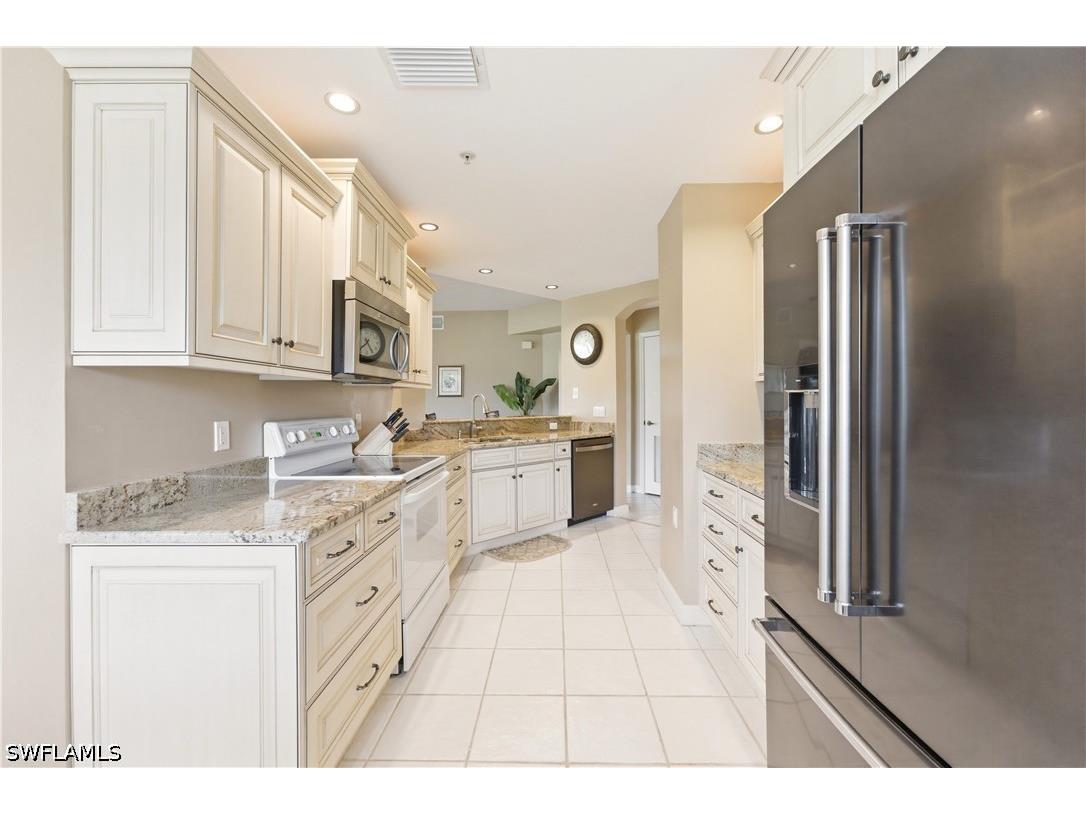 3073 Windsong Court #601 Naples FL 34109 226017132 image16