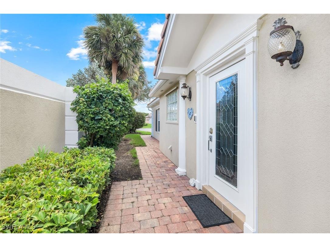 3077 Futuna Lane Naples FL 34119 225067183 image4