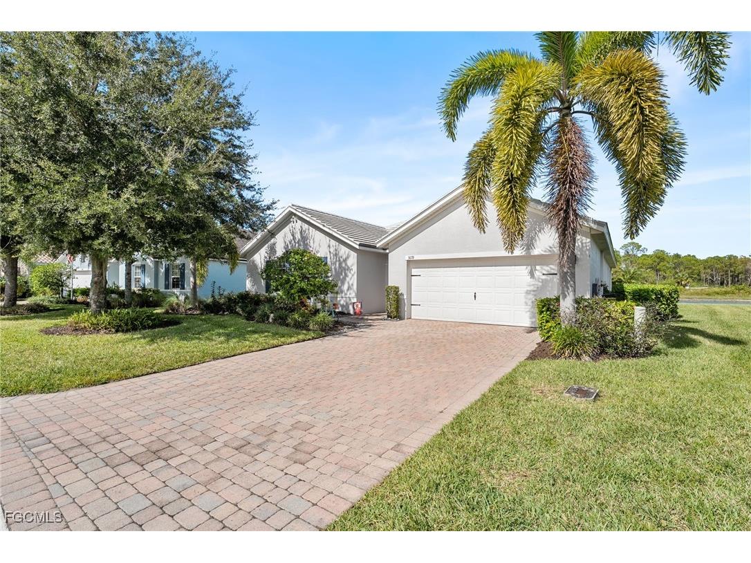 3079 Apple Blossom Drive Alva FL 33920 2025012728 image4