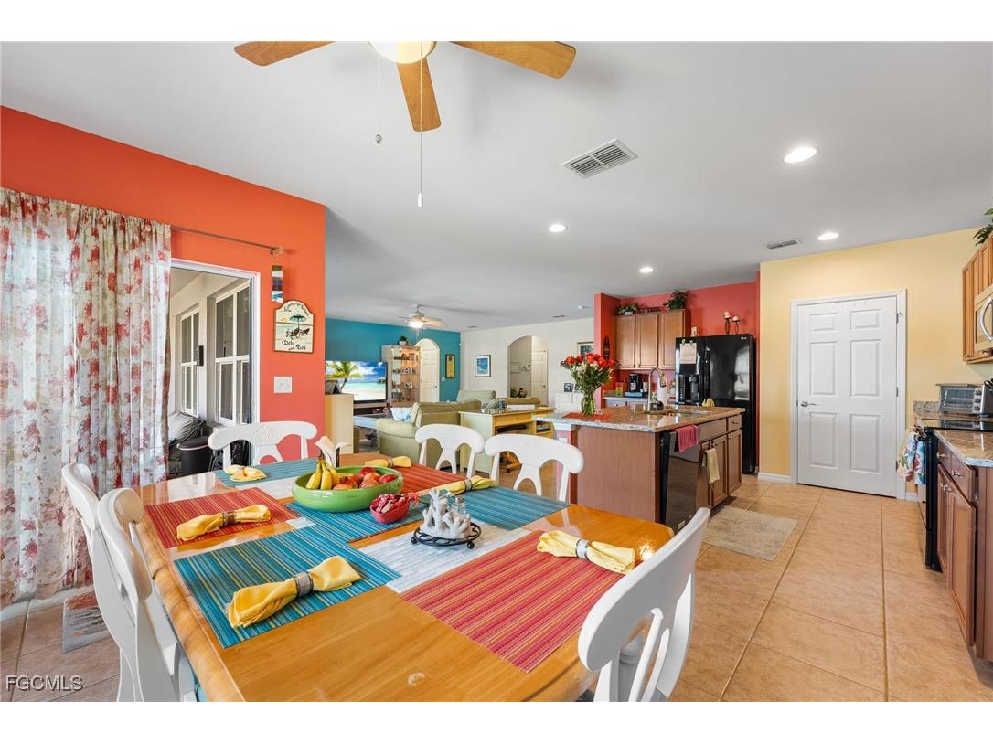 3079 Apple Blossom Drive Alva FL 33920 2025012728 image6