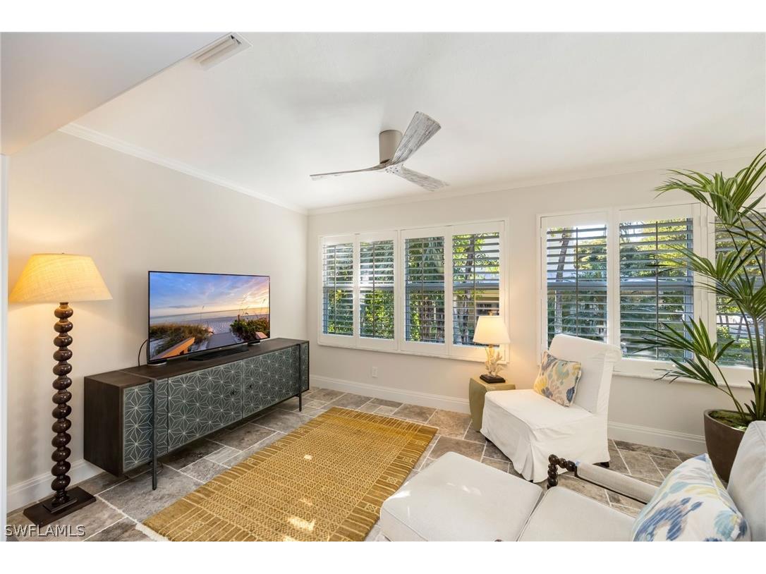 308 2nd Street S #308 Naples FL 34102 226000960 image20