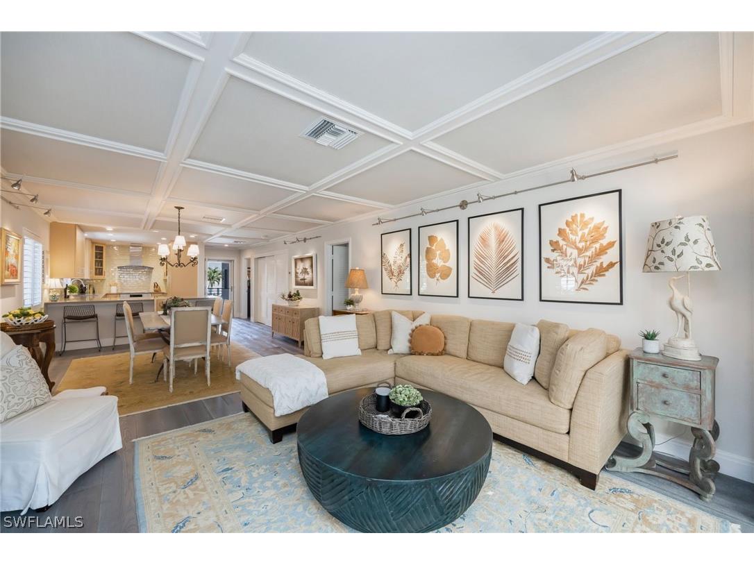 308 2nd Street S #308 Naples FL 34102 226000960 image3