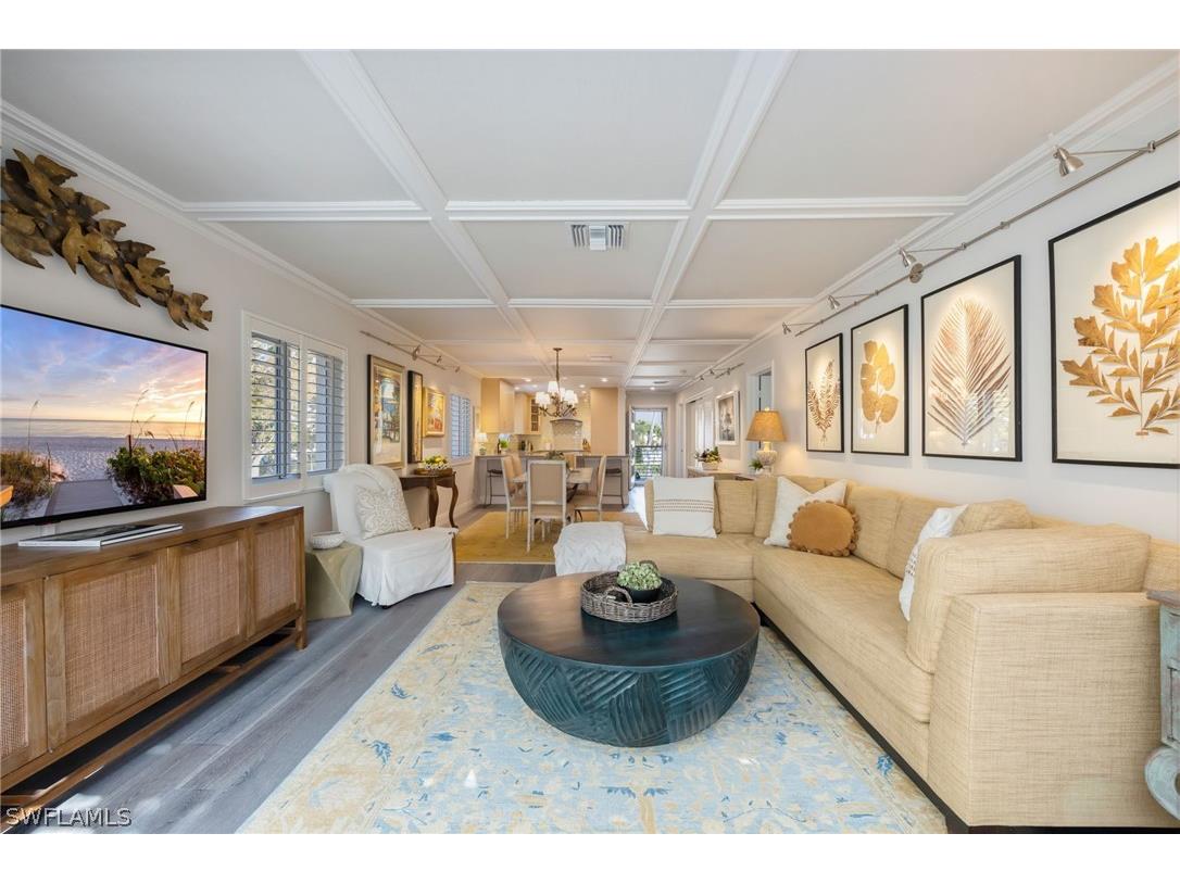 308 2nd Street S #308 Naples FL 34102 226000960 image4