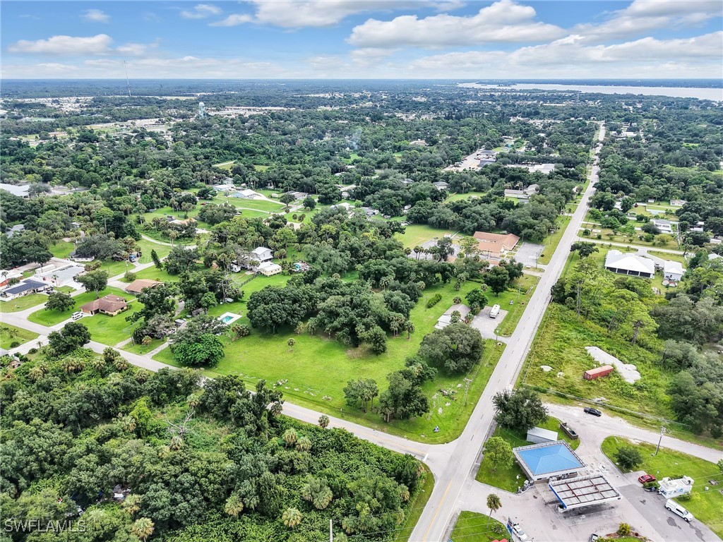 308 Evergreen Road North Fort Myers FL 33903 225072270 image2